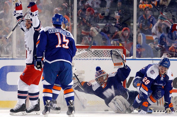 2014 Coors Light Stadium Series - New York Rangers vs New York Islanders